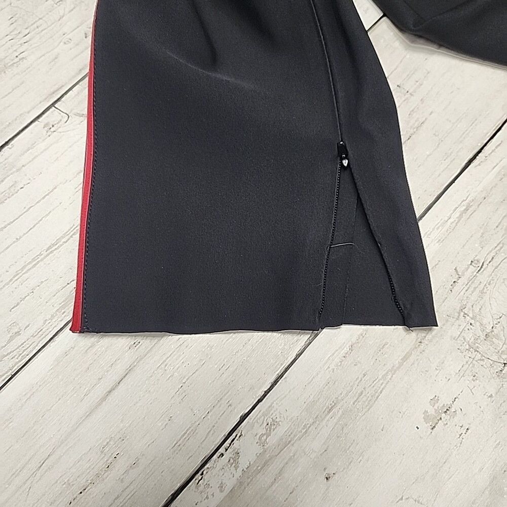 Athleta Stellar Novelty Trouser Stretchy Womens Size 6 Black Red Side Stripe Zip - Picture 13 of 13